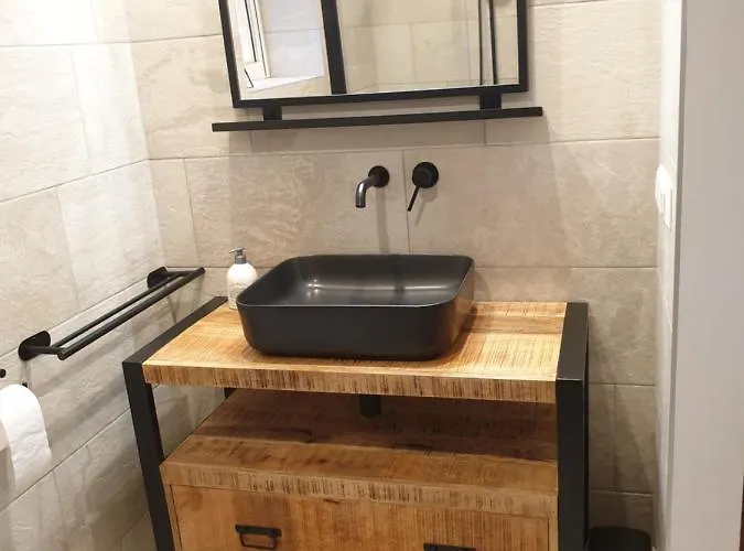 The Walnut Tree 4* Hellevoetsluis