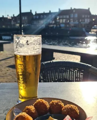 Oda ve Kahvaltı The Walnut Tree 4*