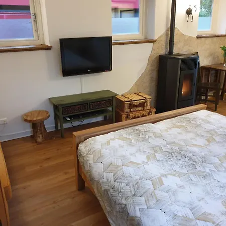 Bed & Breakfast The Walnut Tree